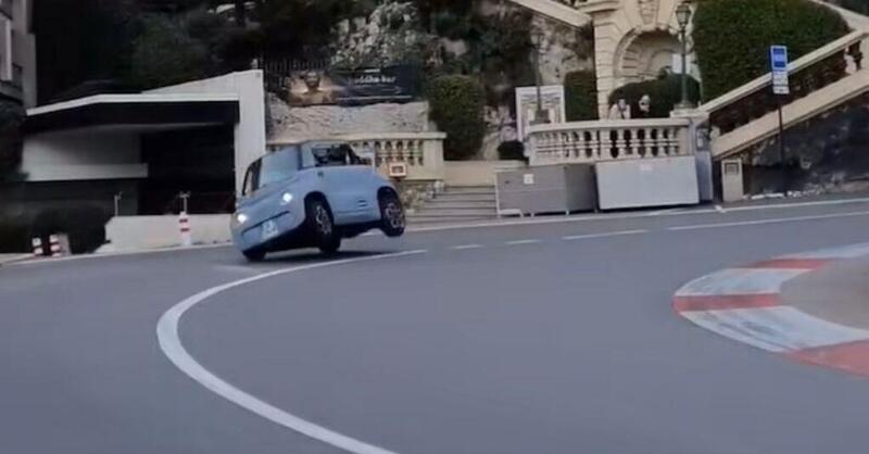 Provetto Hamilton ribalta Citroen AMI sulla pista F1 di Montecarlo [VIDEO]