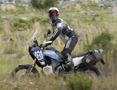 TEST Husqvarna Norden 901 Expedition: l&#039;avventura tra le mani! [VIDEO]