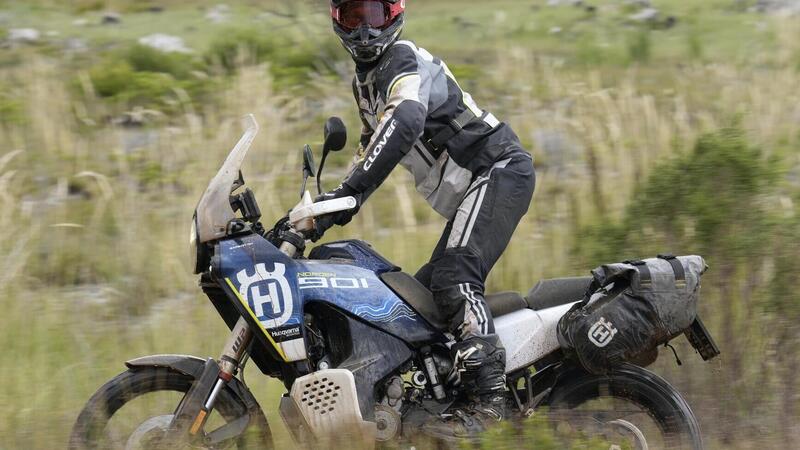 TEST Husqvarna Norden 901 Expedition: l&#039;avventura tra le mani! [VIDEO]