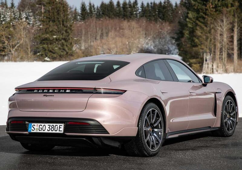 Porsche Taycan (19)