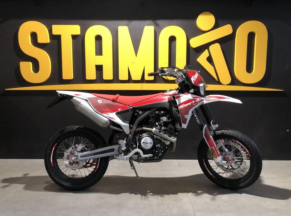 Fantic Motor XMF 125 Performance (2025) (4)