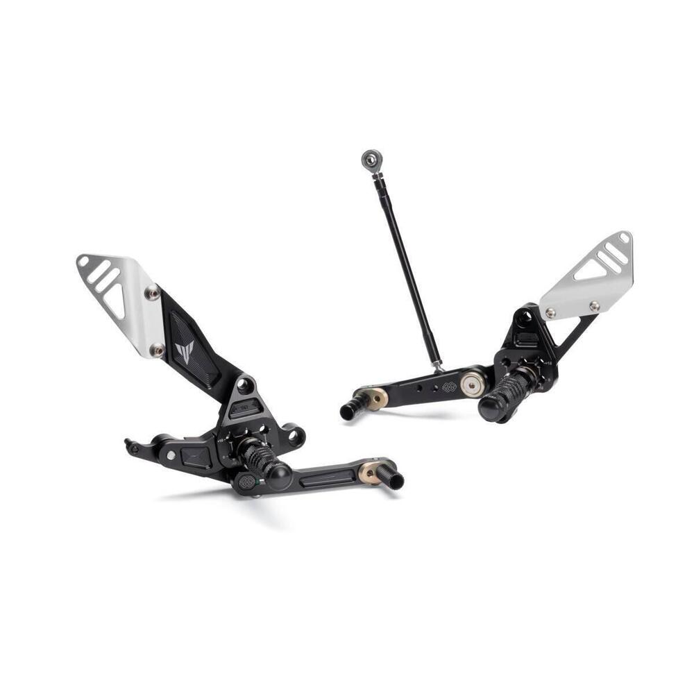Pedane arretrate Yamaha MT 07 dal 2022 - B4CFRSET0