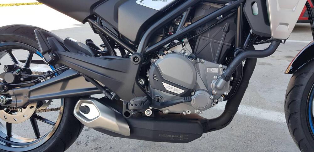 CFMOTO 300CL-X Heritage (2023 - 26) (11)