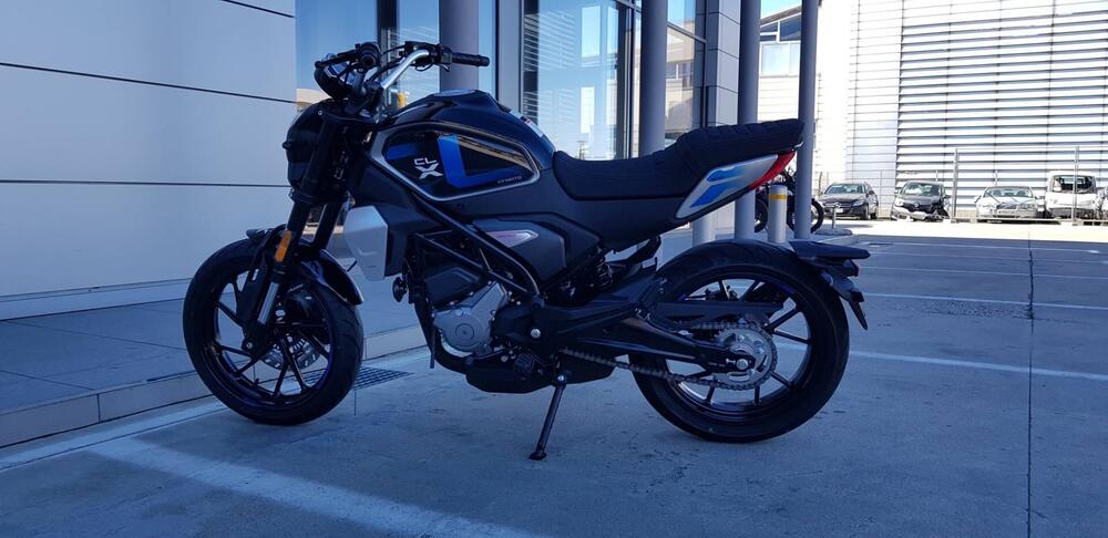 CFMOTO 300CL-X Heritage (2023 - 26) (2)