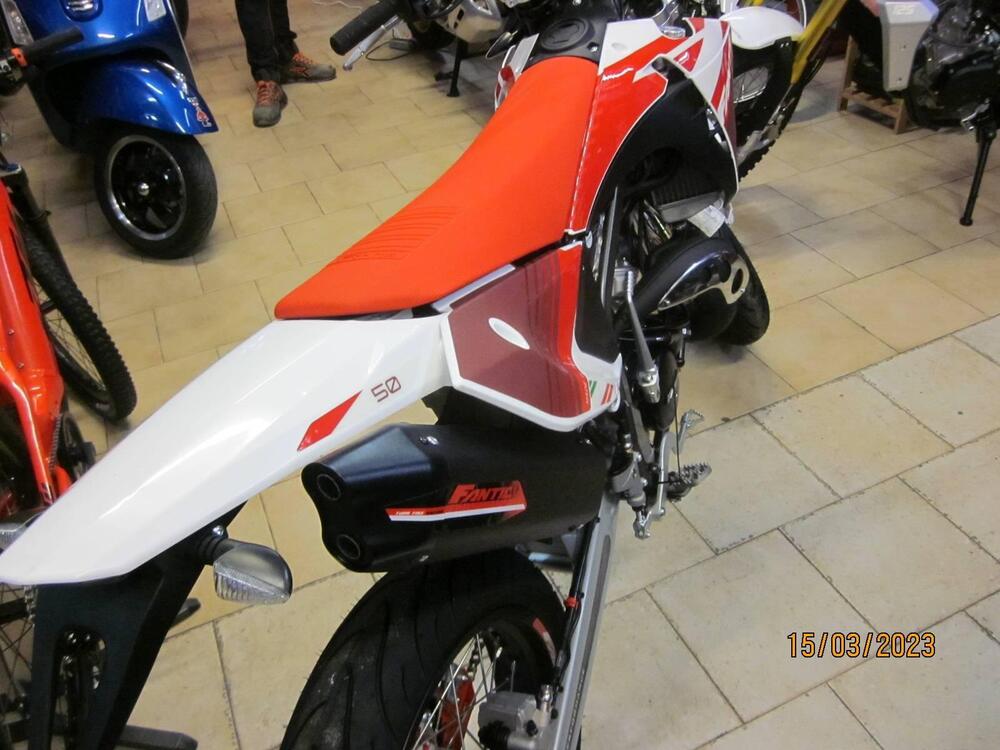 Fantic Motor Motard 50 Performance 2t (2020) (5)