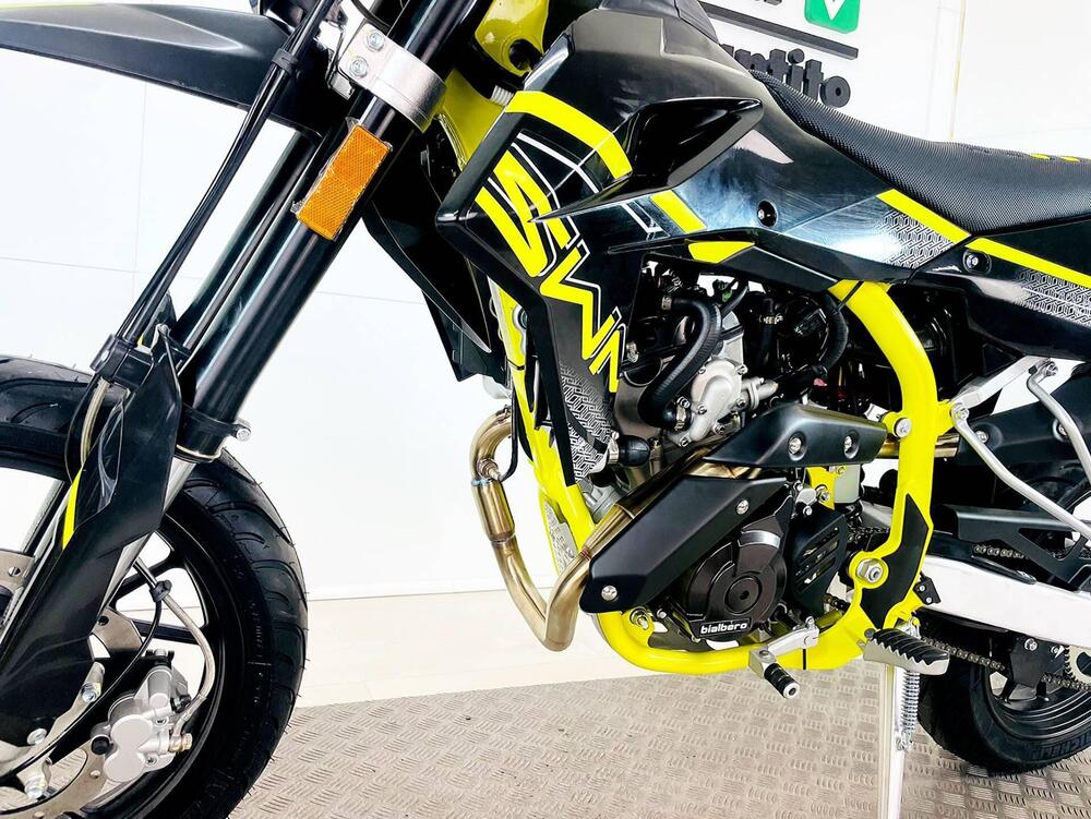 Swm SM 125 R (2022 - 24) (15)