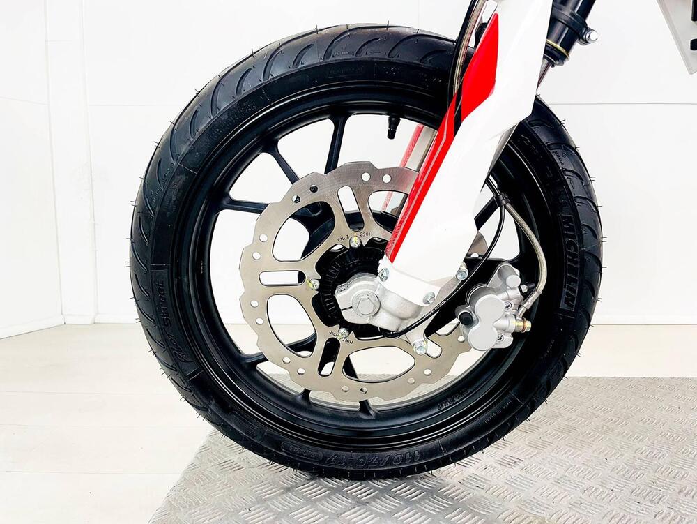 Swm SM 125 R (2022 - 24) (15)
