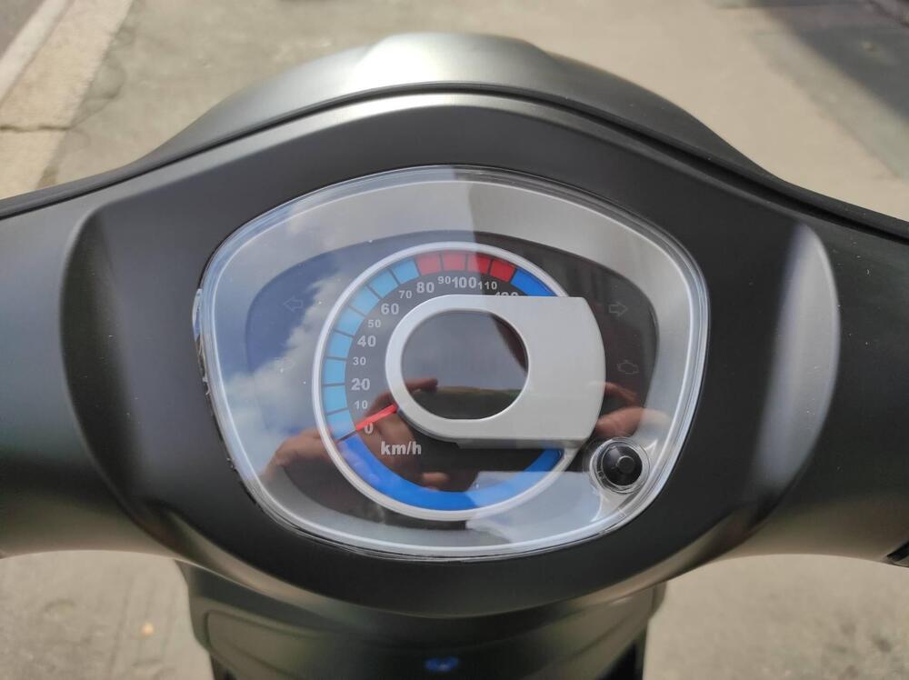 Keeway Motor Iskia 125 (2023 - 25) (7)