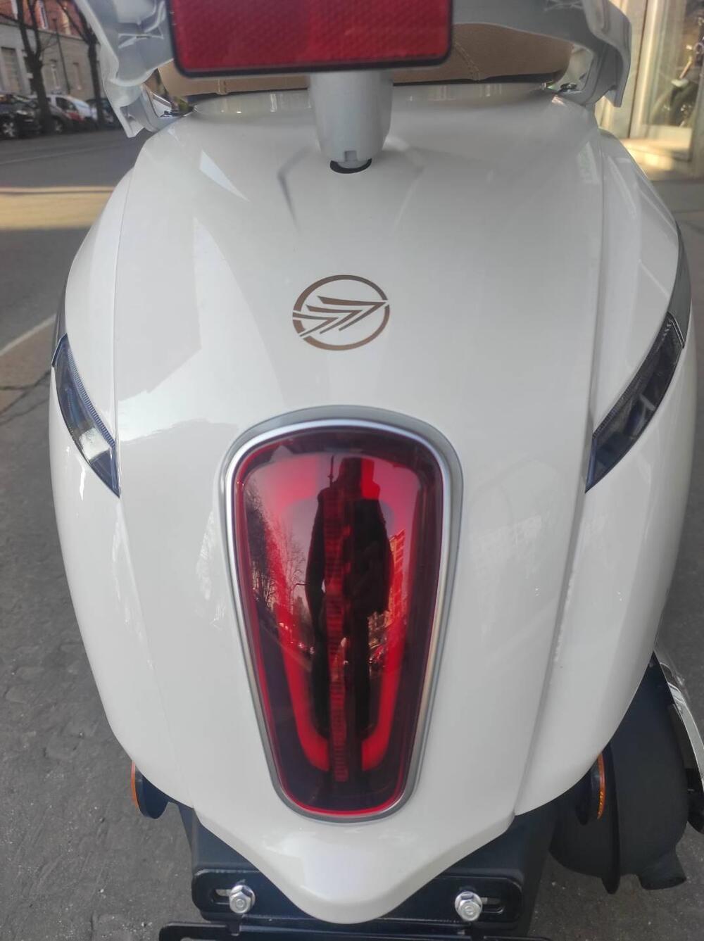 Keeway Motor Iskia 125 (2023 - 25) (15)