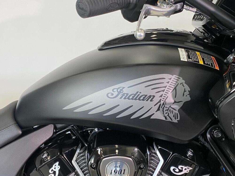 Indian Challenger 1768 Dark Horse (2021 - 25) (2)