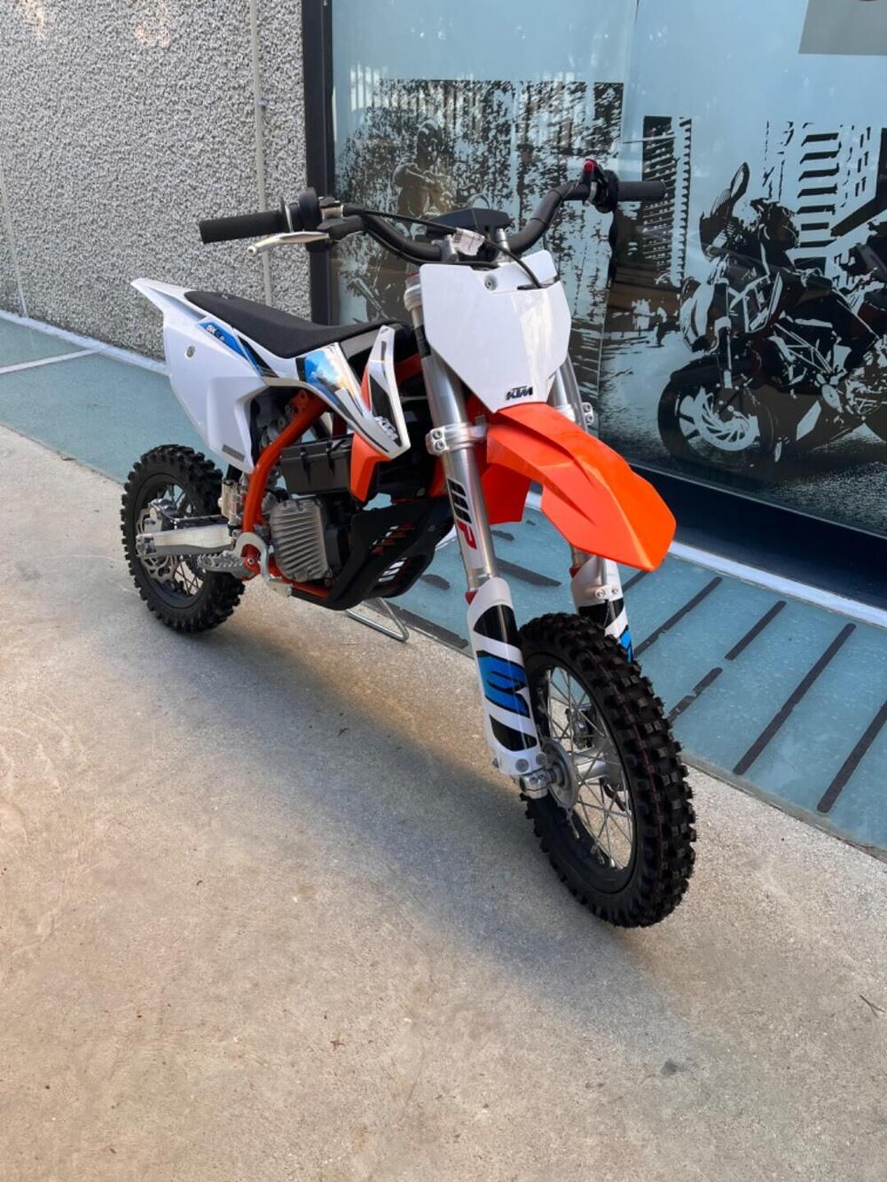 KTM SX-E 5 (2021 - 22) (2)