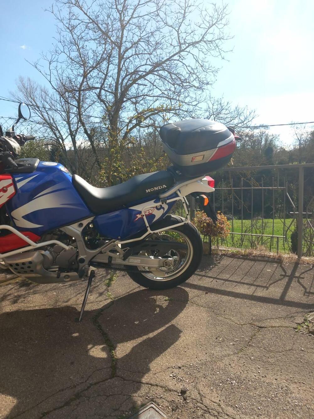 Honda Africa Twin XRV 750 (1996 - 02) (10)