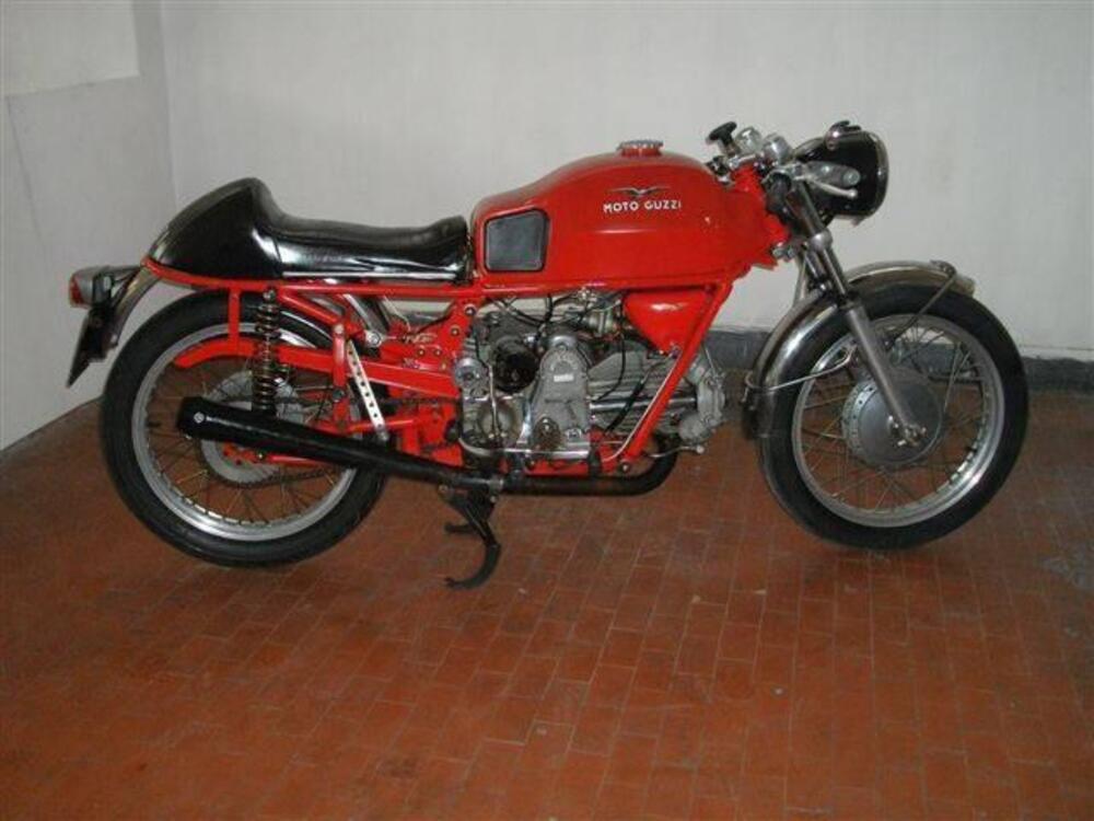 Moto Guzzi Falcone 500 Special su base Laverda 