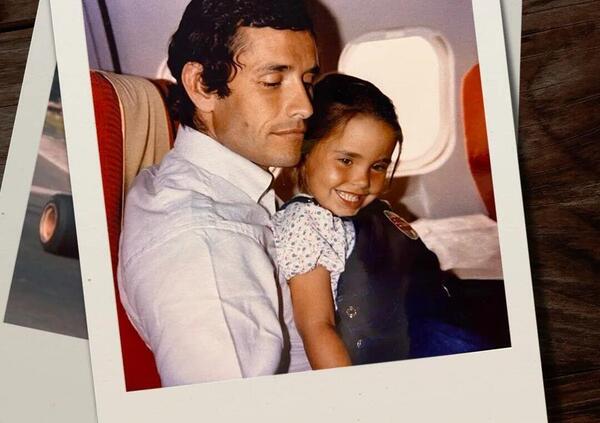 Jacky Ickx, la figlia Vanina e il senso di una fotografia nel giorno della festa del pap&agrave;