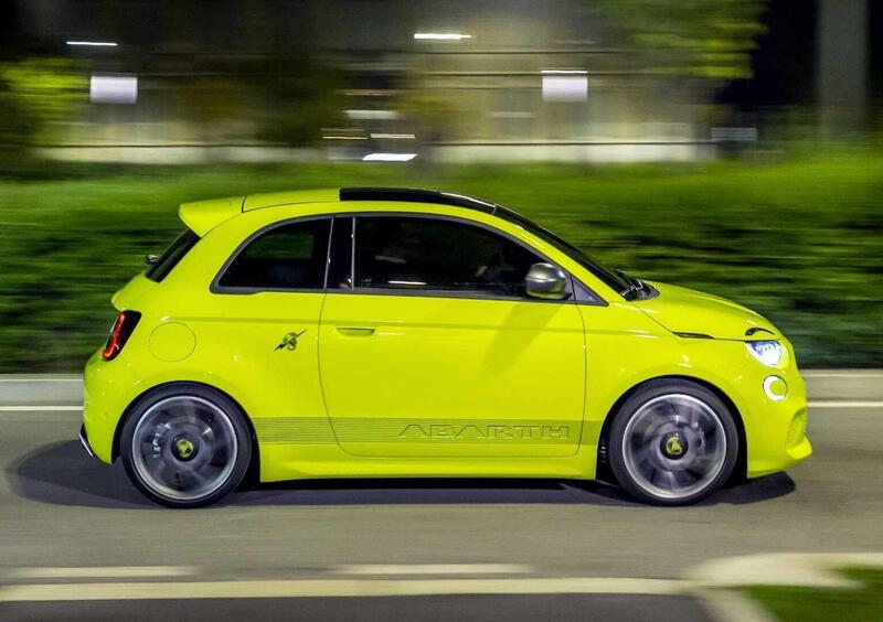 Abarth 500e (2023-->>) (8)