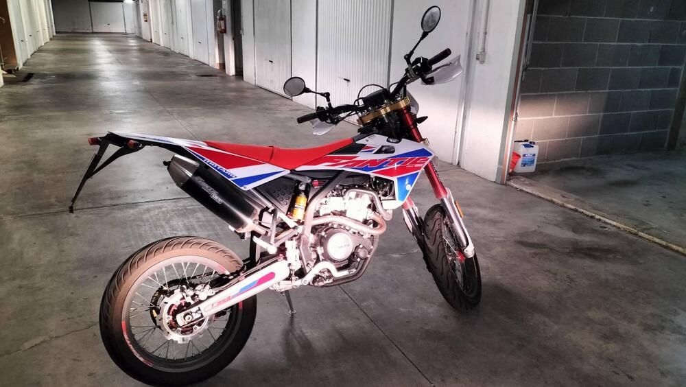 Fantic Motor Motard 125 Casa 4t (2019) (3)