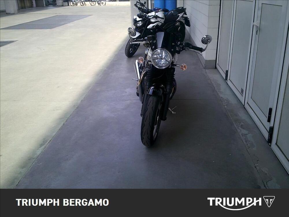 Triumph Thruxton 1200 (2017 - 20) (8)