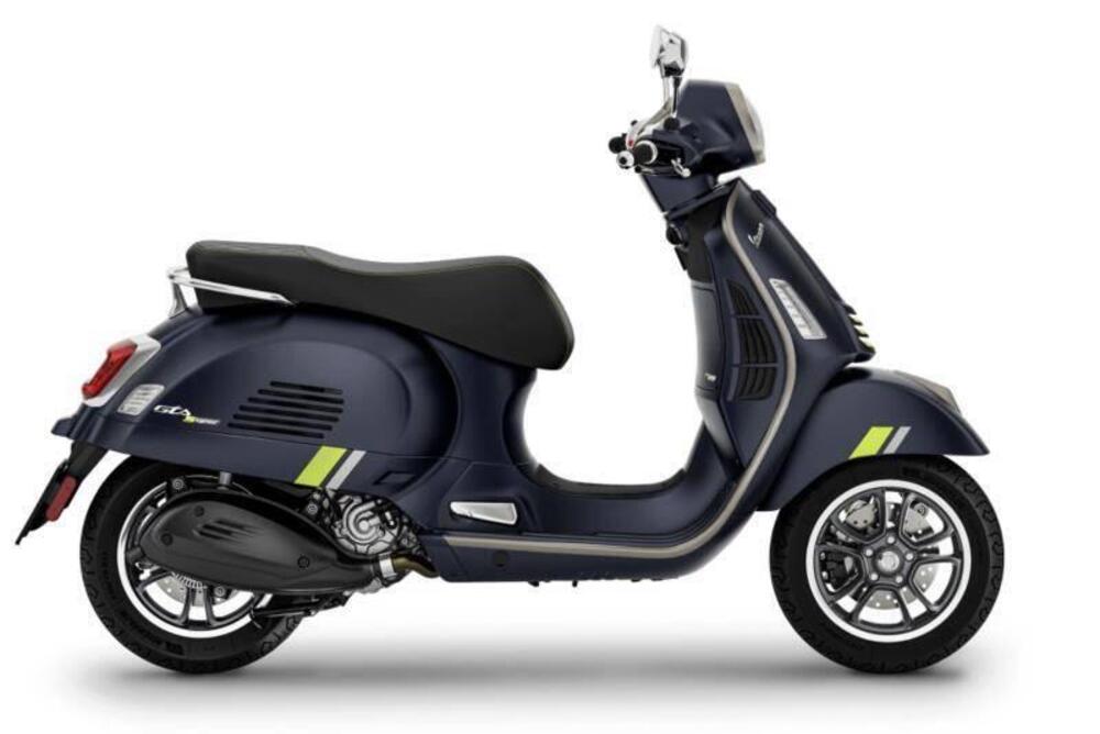 Vespa GTS 300 Super Tech (2023 - 24)