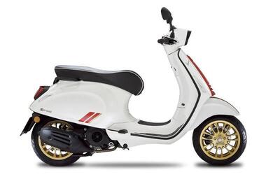 Vespa Sprint 125 3V Racing Sixties (2021 - 22) nuova
