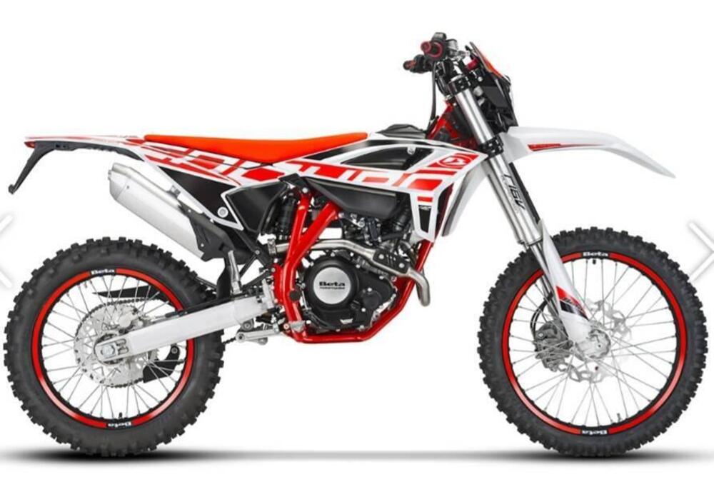 Betamotor RR 125 4T Enduro LC (2021 - 23) (7)
