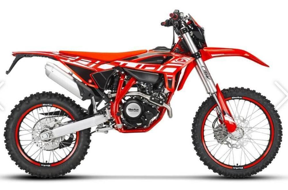 Betamotor RR 125 4T Enduro LC (2021 - 23) (8)