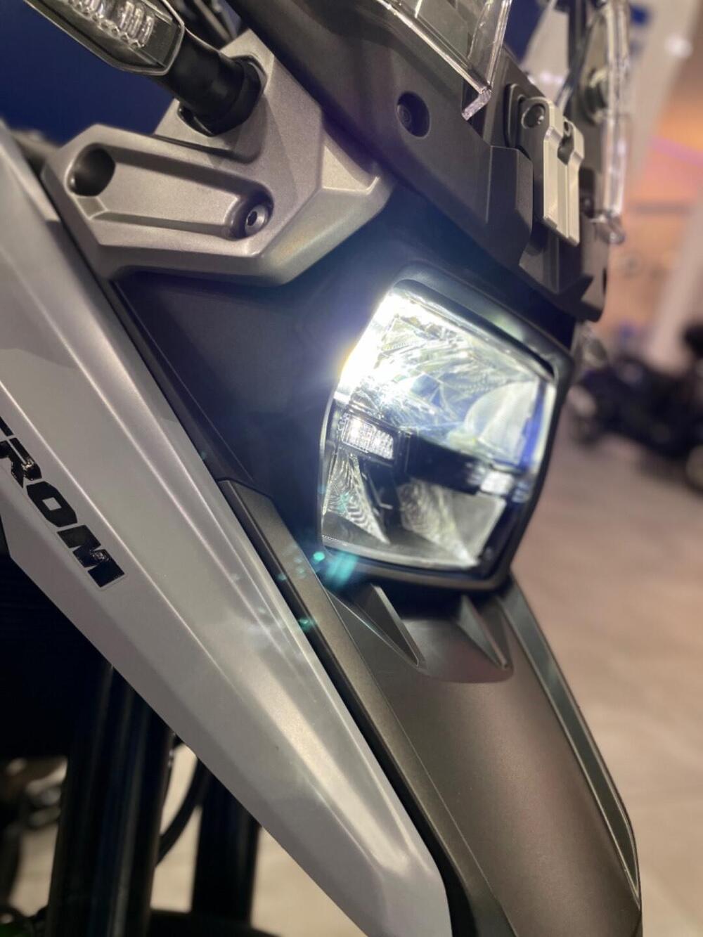 Suzuki V-Strom 1050SE (2025) (3)