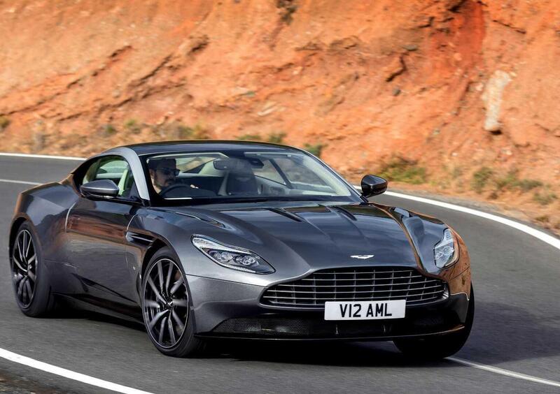 Aston Martin DB11 (2016-23) (2)