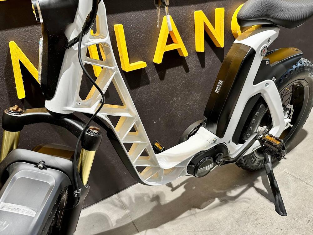 Fantic Motor Issimo 25 Fun (2022 - 25) (6)