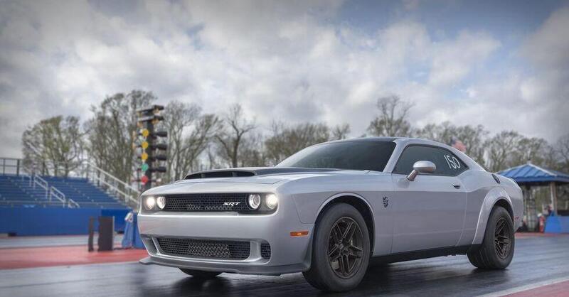 Dodge Challenger: pi&ugrave; di mille cavalli in perfetta ignoranza (a etanolo) 