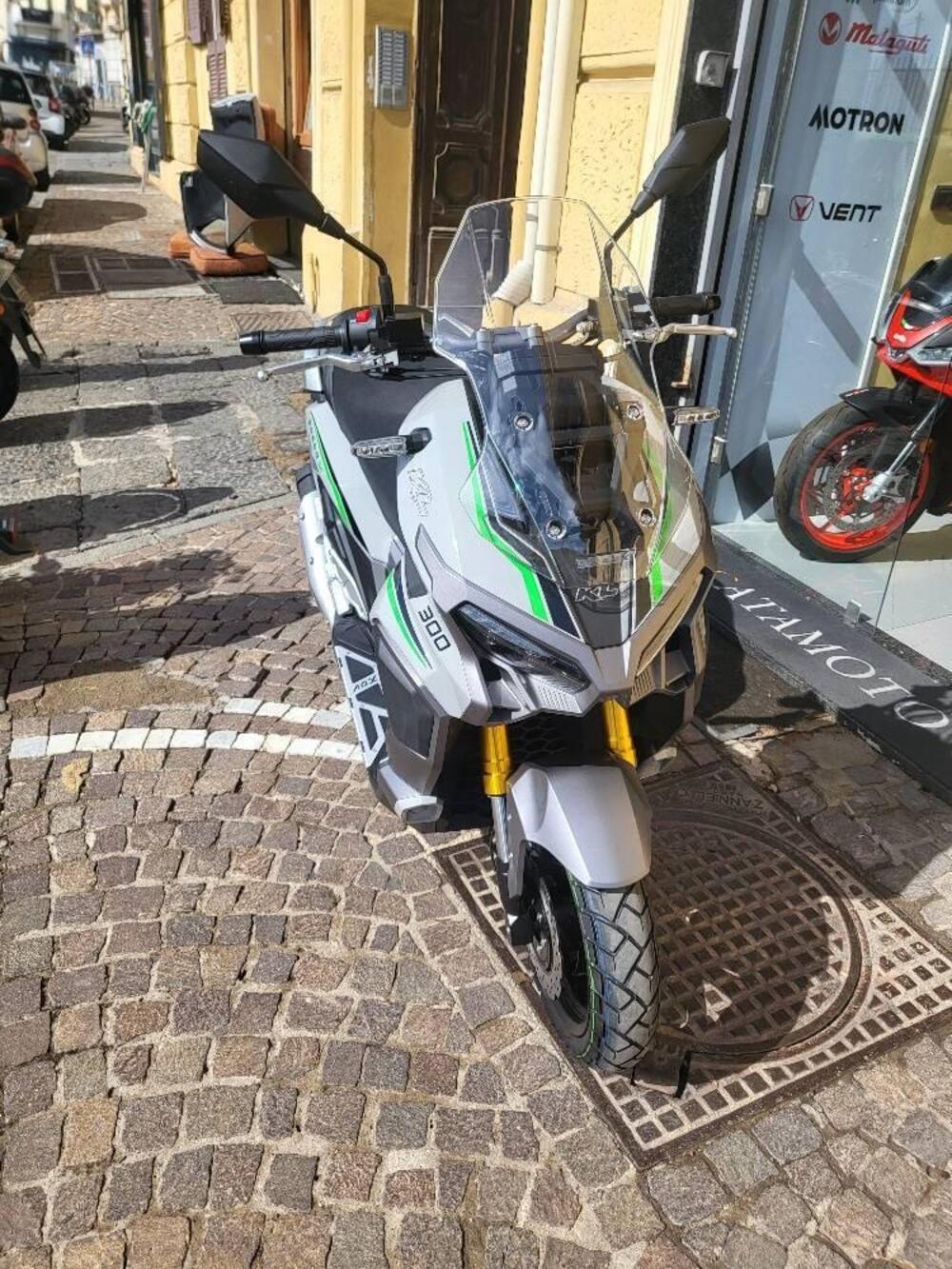 Kl Brera X 300 (2022 - 24) (8)