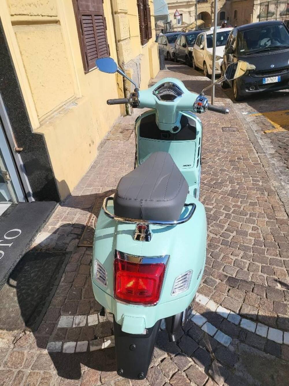 Vespa GTS 300 (2023 - 24) (3)