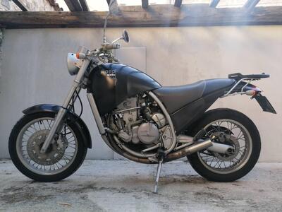 Aprilia Mot&ograve; 6.5 650 usata