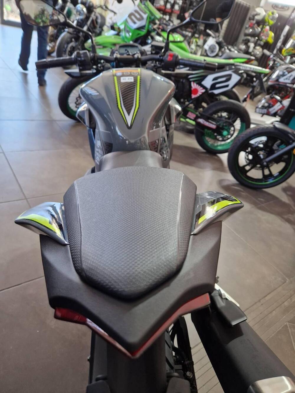 Kawasaki Z 125 Performance (2021 - 24) (4)