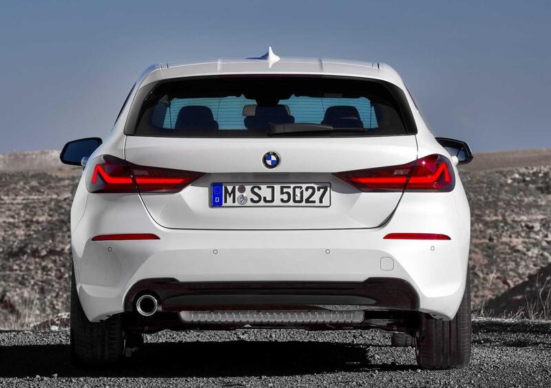 BMW Serie 1 (2019-24) (9)