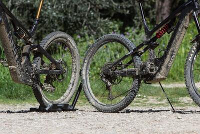 Confronto tra motori e-bike: Shimano EP8 e Bosch Gen 4 Performance CX. Quale scegliere? [VIDEO]