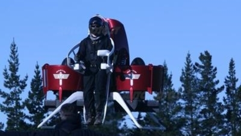 Martin Jetpack: il futuro dei mezzi di trasporto personali sar&agrave; un drone?