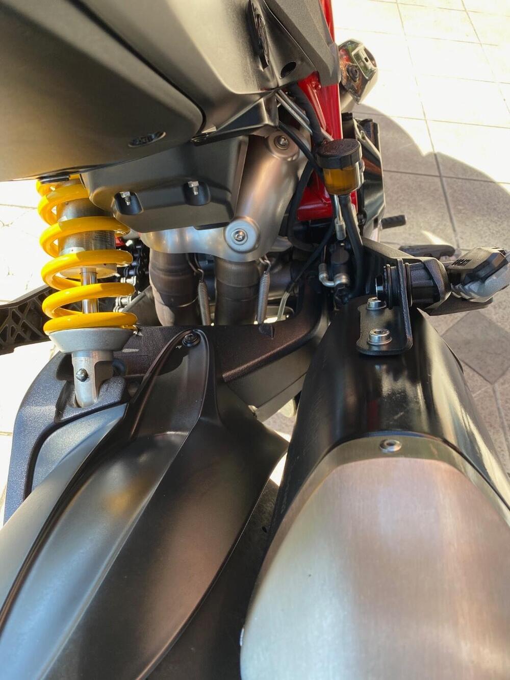 Ducati Hypermotard 821 (2013 - 15) (11)