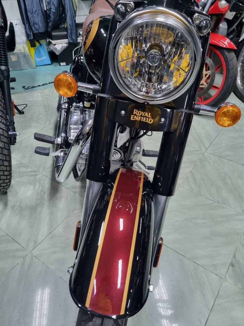 Royal Enfield Classic 350 (2021 - 25) (2)