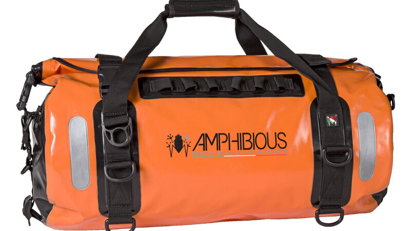 Amphibious: Atom e Voyager arancio hi-visibility