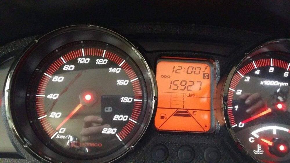 Kymco MyRoad 700i (2012 - 16) (2)