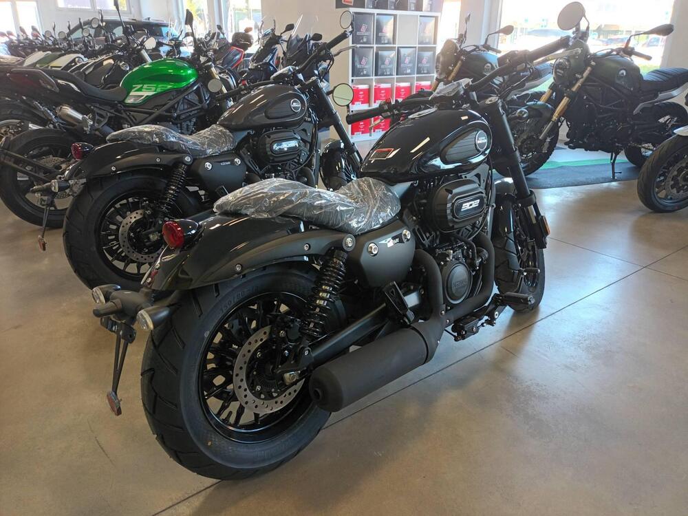 Keeway Motor V302 C (2022 - 26) (2)