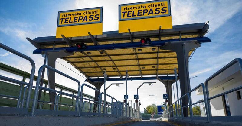 Telepass: ottantenne usa un trucco pericoloso per non pagare l&#039;autostrada 