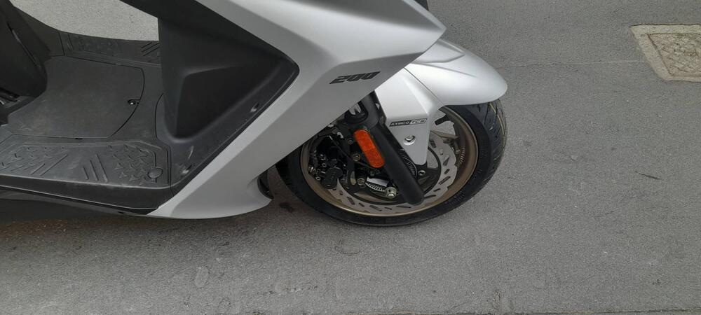 Kymco KRV 200 (2023 - 25) (13)