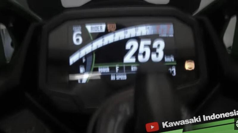 Kawasaki ZX-4R: La piccola tira fuori la voce!