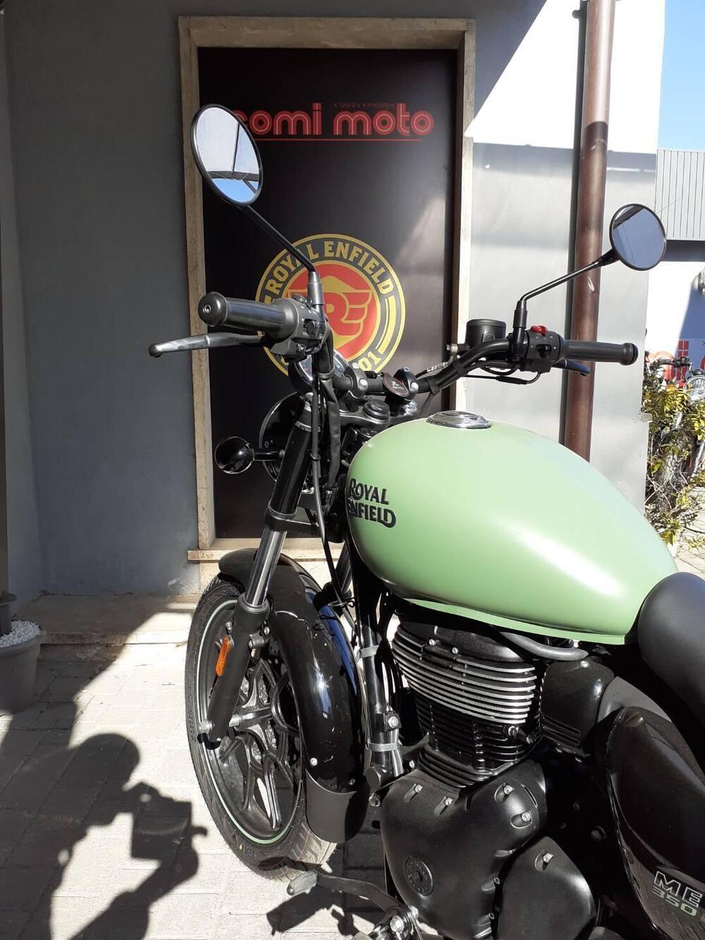 Royal Enfield Meteor 350 Fireball (2021 - 25) (10)