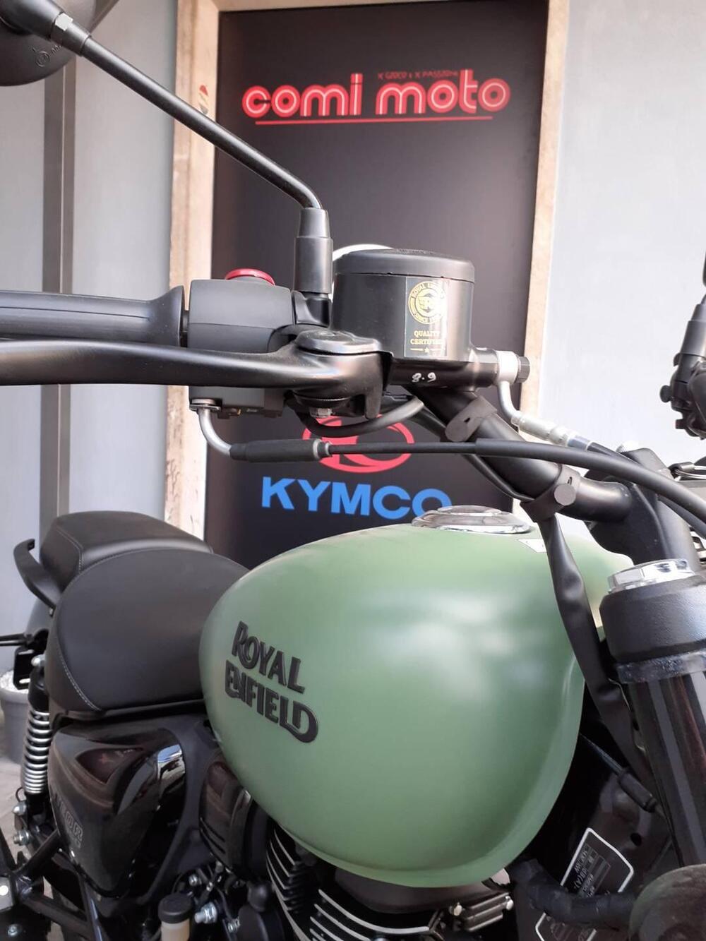 Royal Enfield Meteor 350 Fireball (2021 - 25) (13)