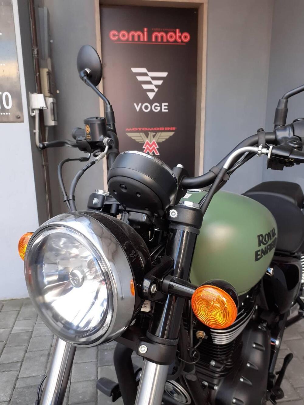 Royal Enfield Meteor 350 Fireball (2021 - 25) (15)