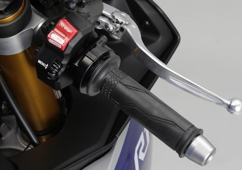 Yamaha YZF R1 YZF R1 (2015 - 16) (8)