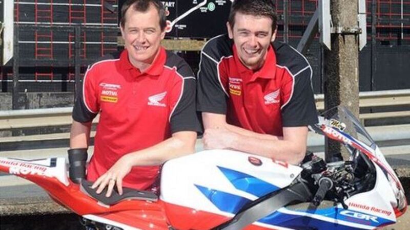 TT 2015: McGuinness e Cummins sulle Honda CBR