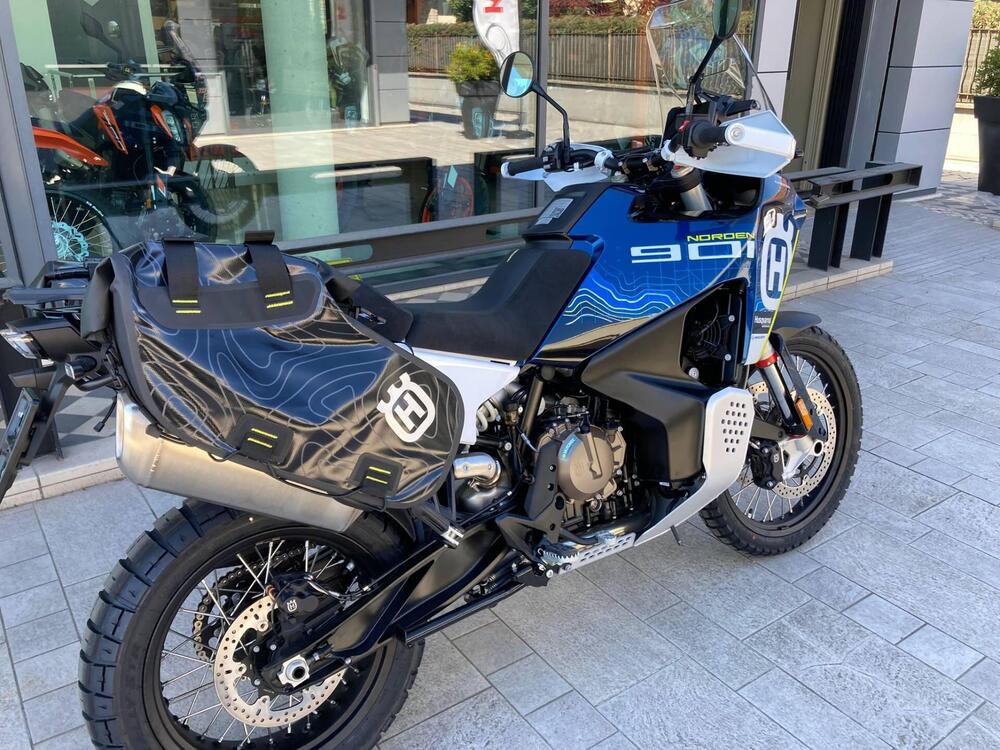 Husqvarna Norden 901 Expedition (2023 - 24) (2)